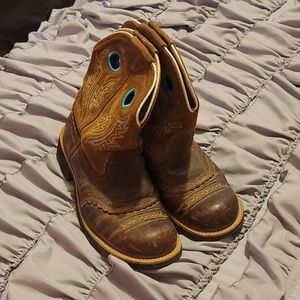 Ariat Fatbaby's 8B